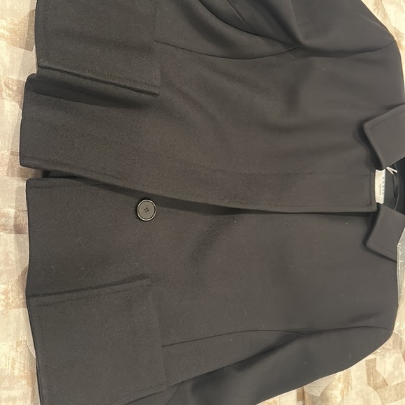 AKRIS Punto wool Short jacket ( swing jacket - Picture 3 of 10